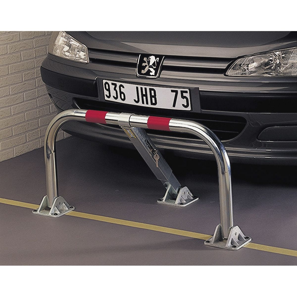 MOTTEZ Barrière de parking rabattable 