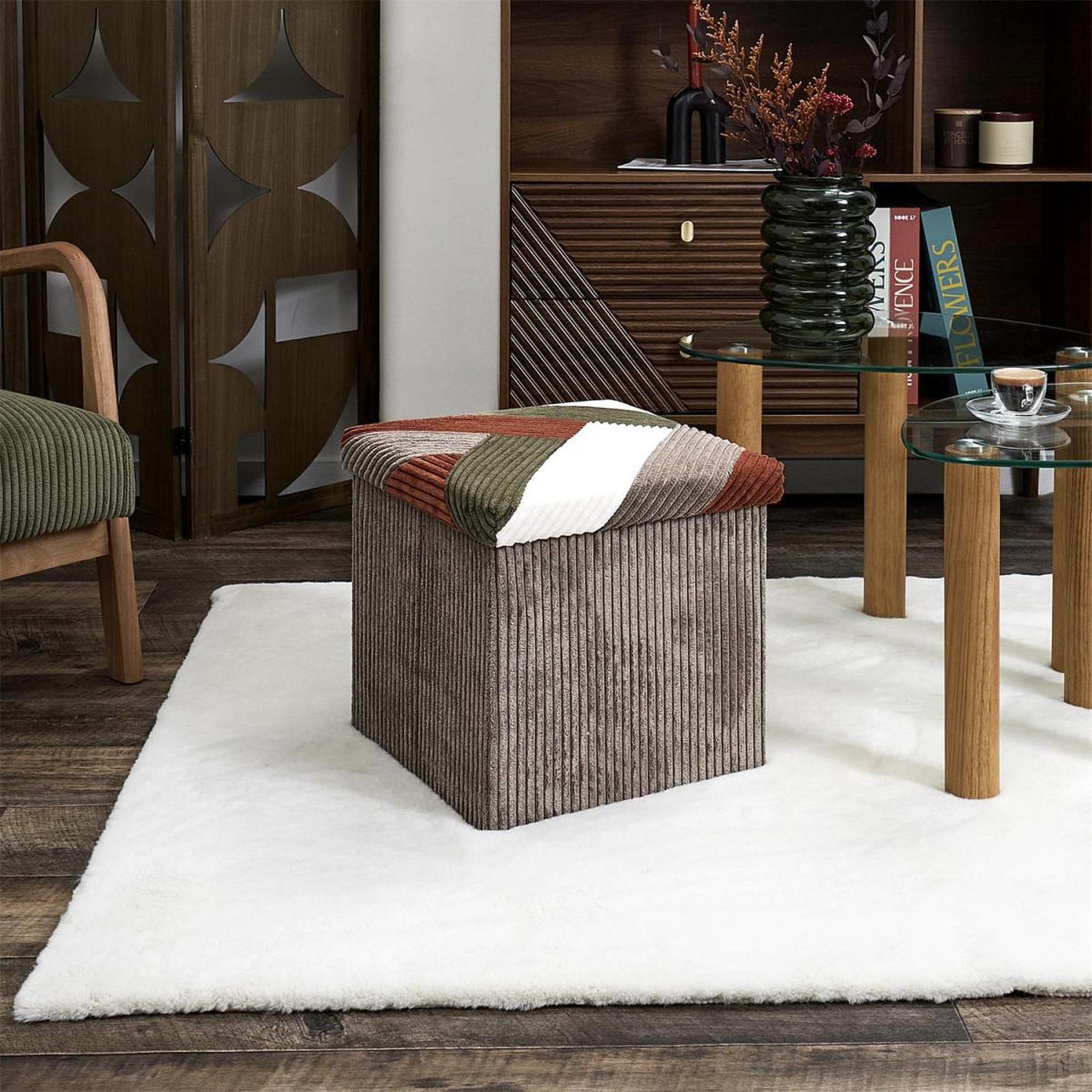 Voir la diapositive 6 : The Home Deco Factory Pouf coffre pliable côtelé  scott  38cm multicolore