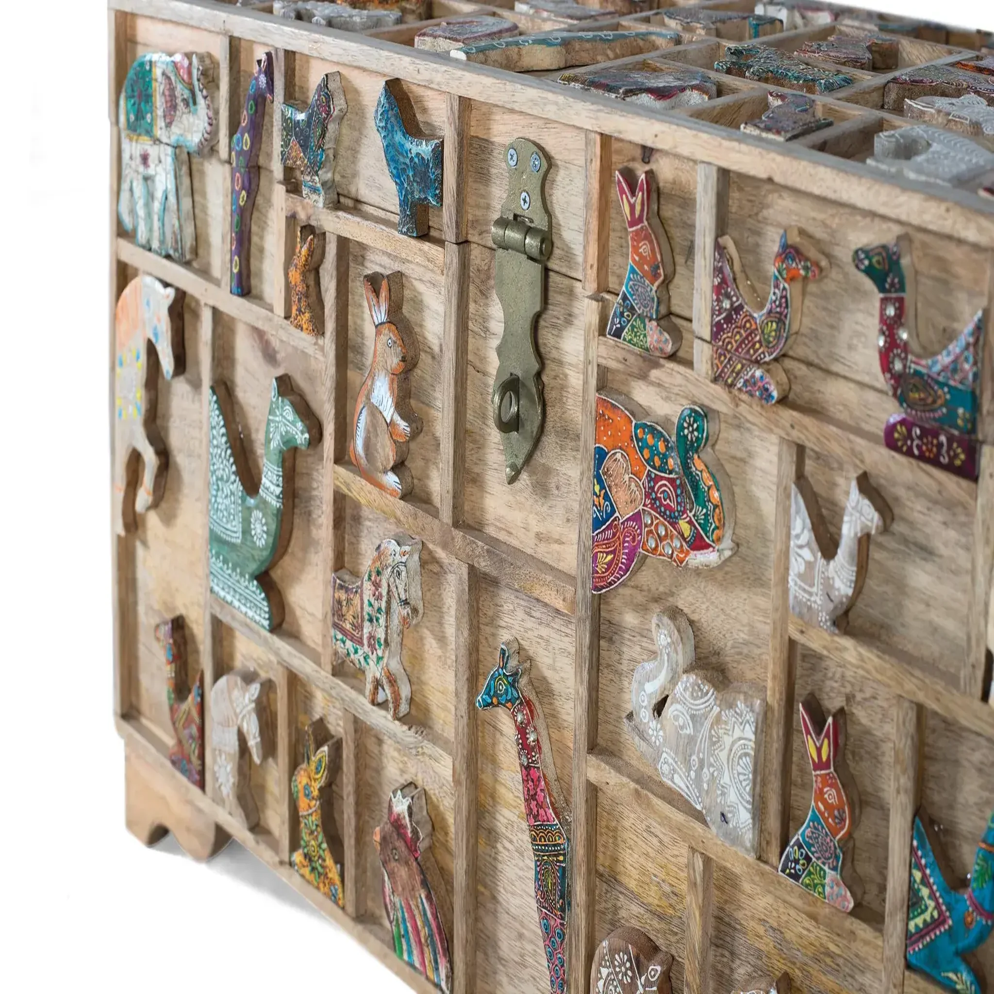 Voir la diapositive 3 : GINER Y COLOMER SL Coffre en bois de manguier 80 cm style rustique vintage