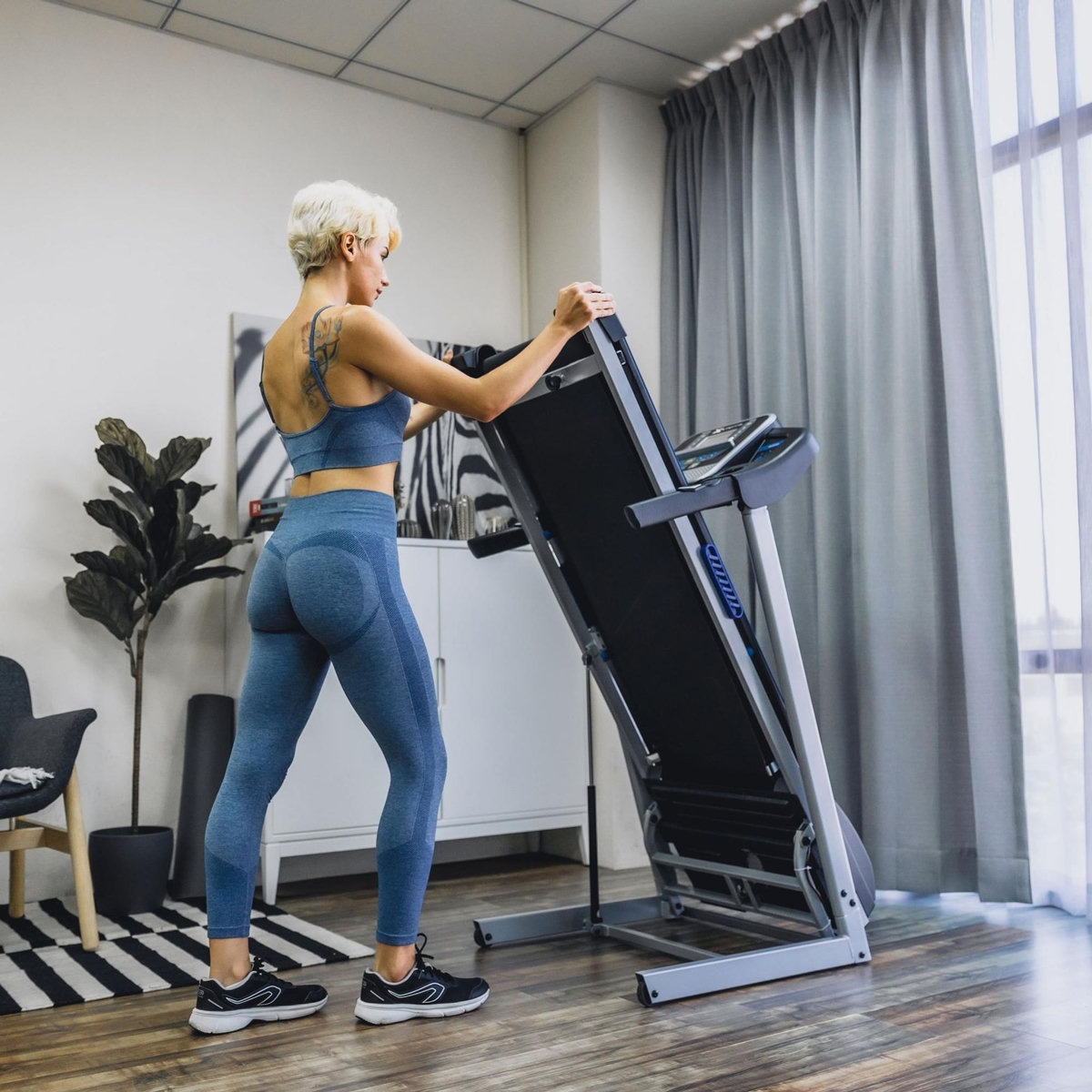 XTERRA Tapis de course Motorisé - Xterra - Modèle TRX260 - 10 Km/h - Bluetooth/App - Maison/Appartement