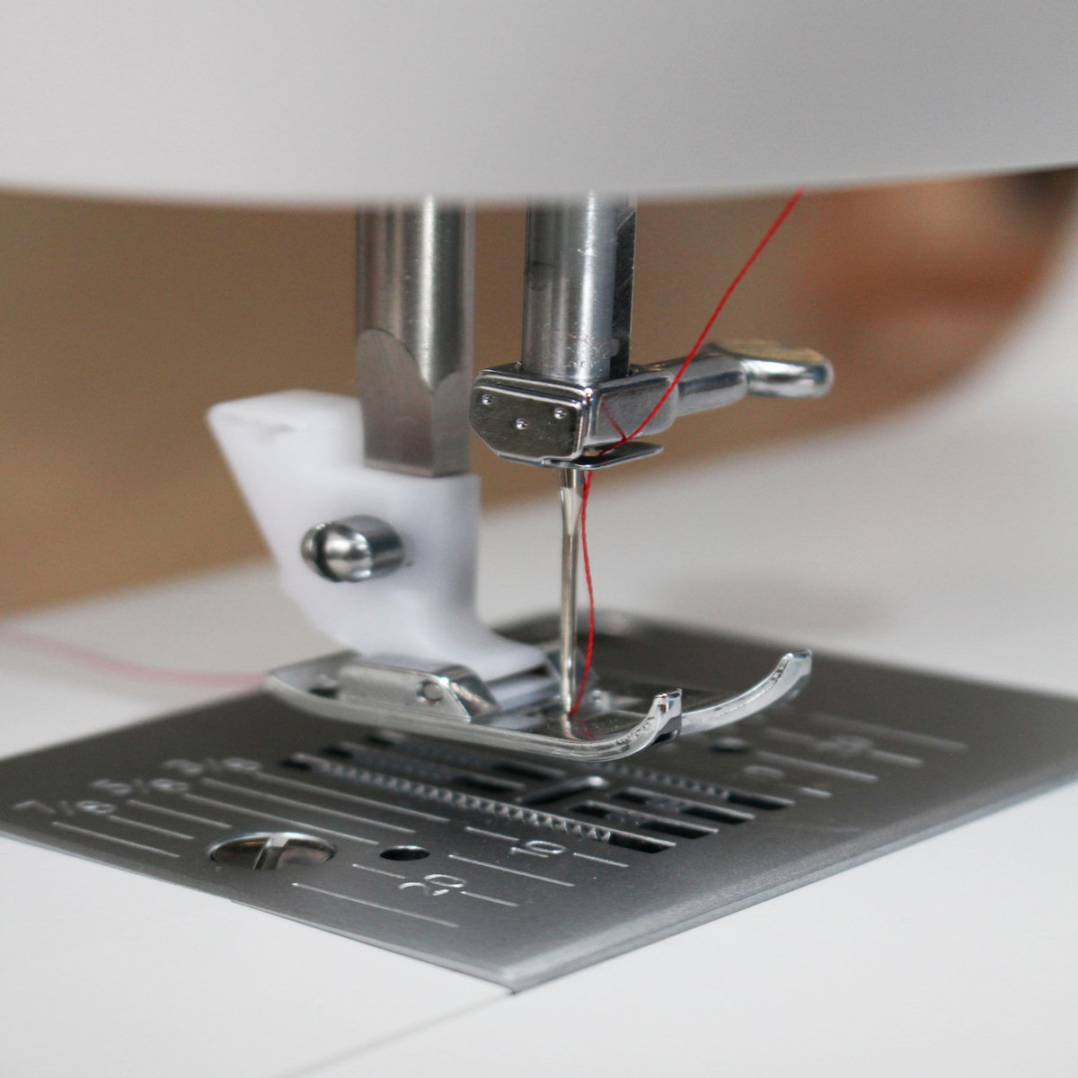 Singer Machine à coudre Singer Tradition 2