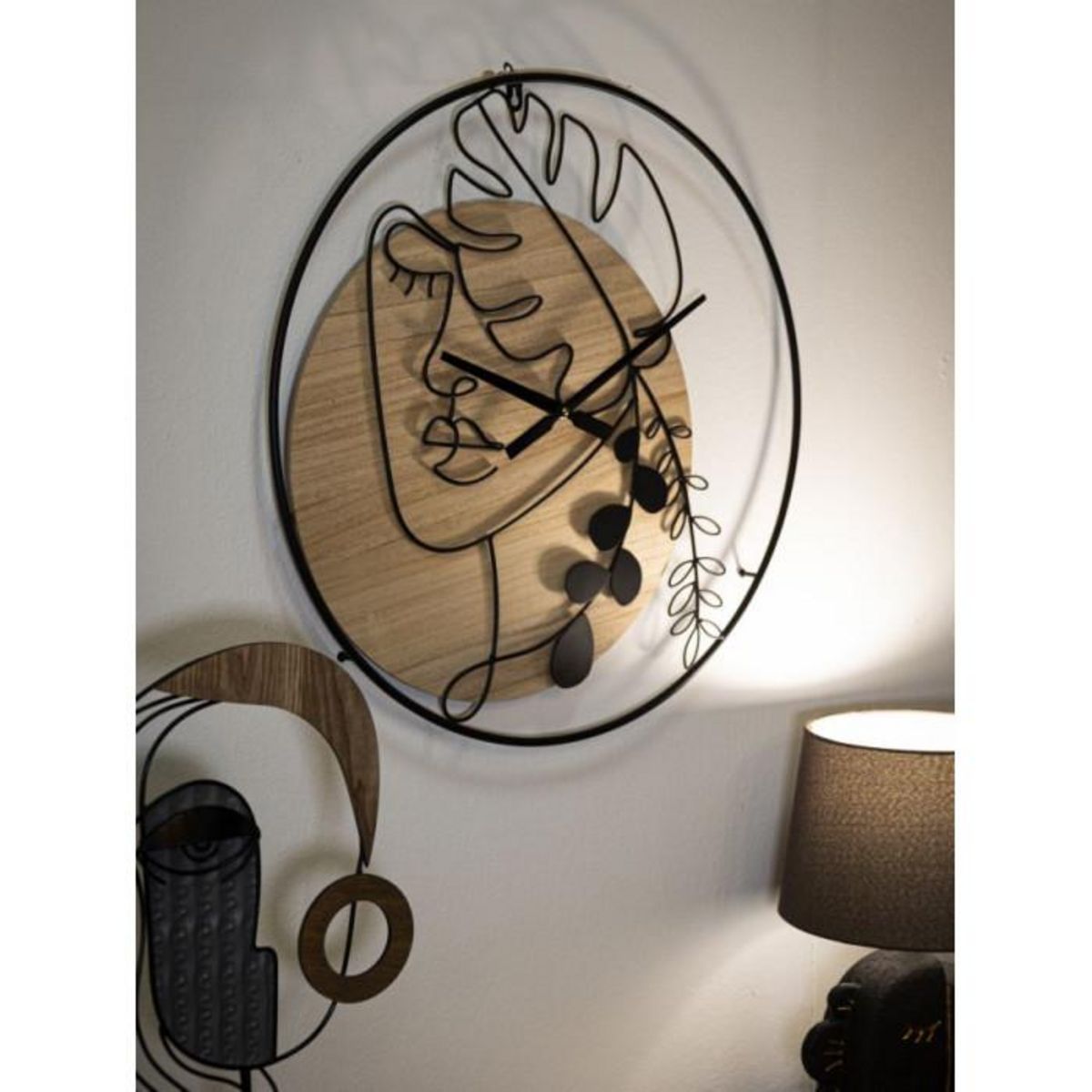 Paris Prix Horloge Murale en Métal  Elegant  60cm Naturel & Noir