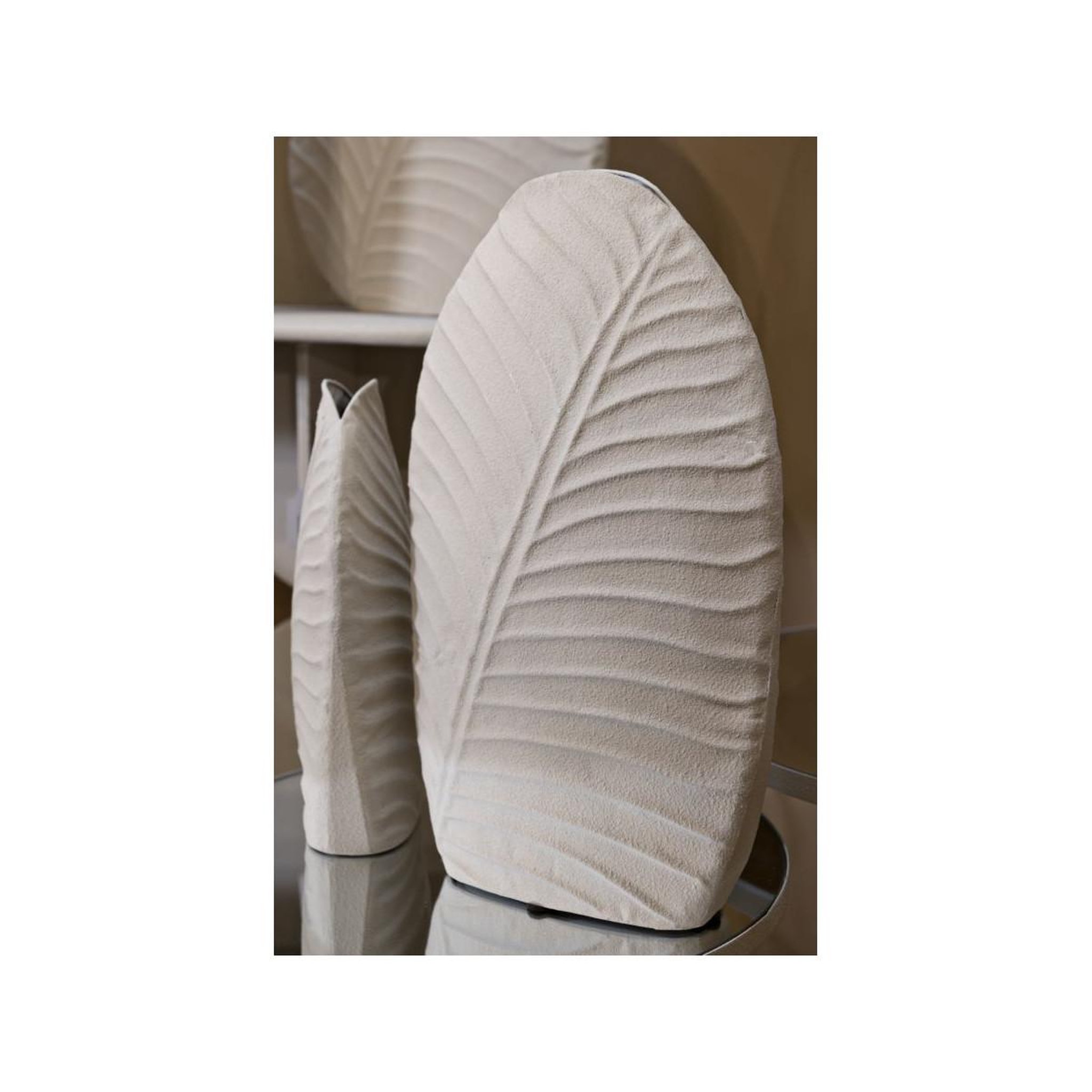 Voir la diapositive 5 : Paris Prix Vase design  dune  41cm crème