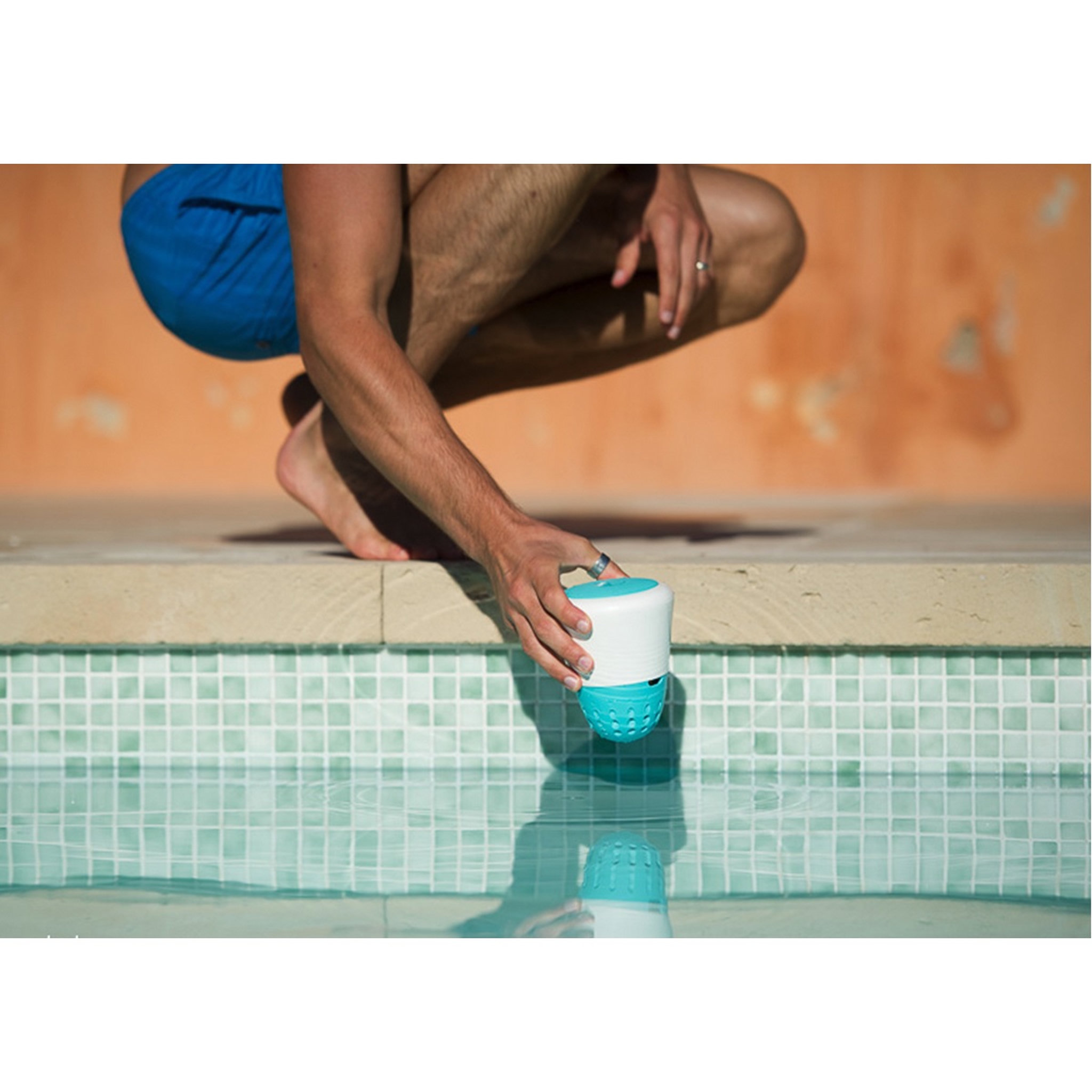 Voir la diapositive 2 : BESTWAY Ilôt de piscine connecté