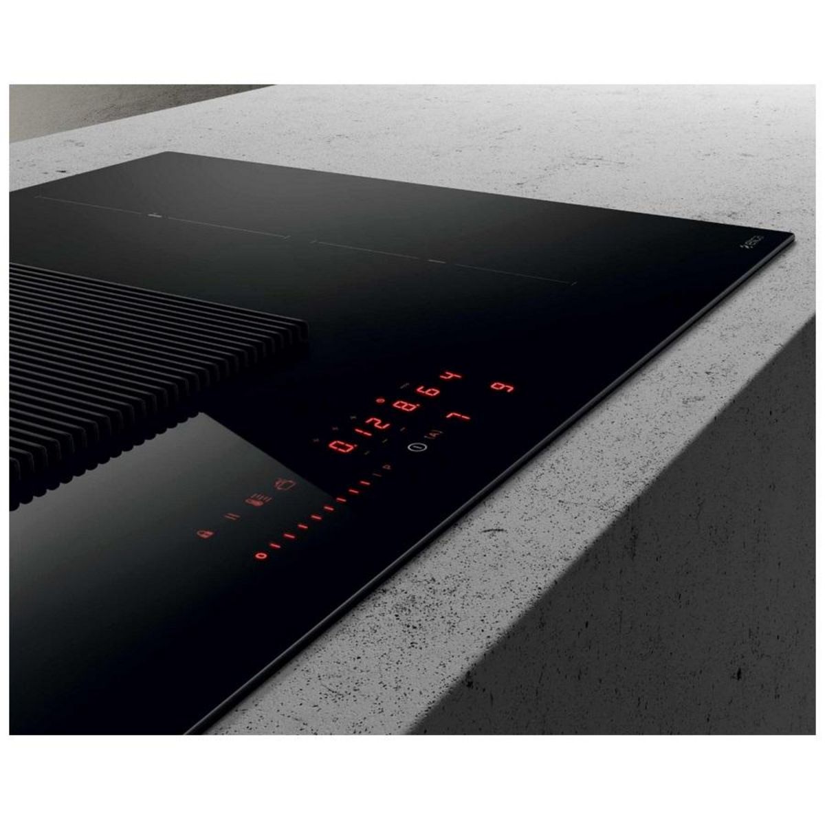 ELICA Table de cuisson aspirante induction 83cm 4 feux 7400w noir - PRF0182322