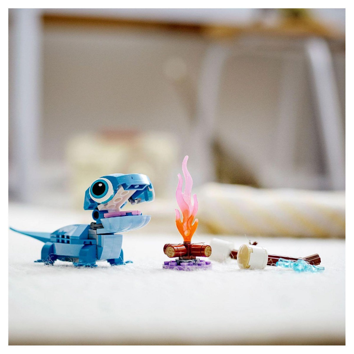 LEGO Disney Princess 43186 La Reine des neiges 2 Bruni la salamandre