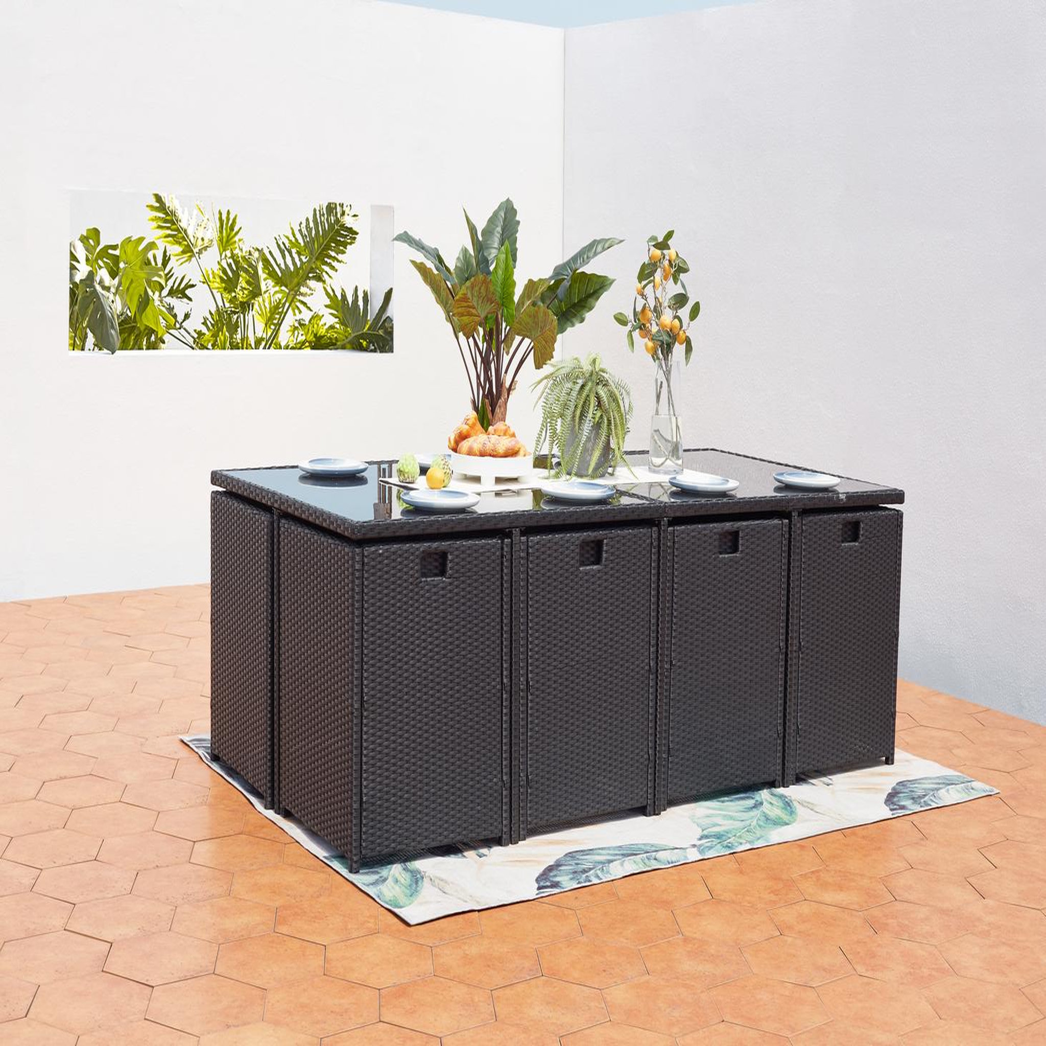 Voir la diapositive 3 : CONCEPT USINE Table et chaises 12 places encastrables en résine noir-noir miami