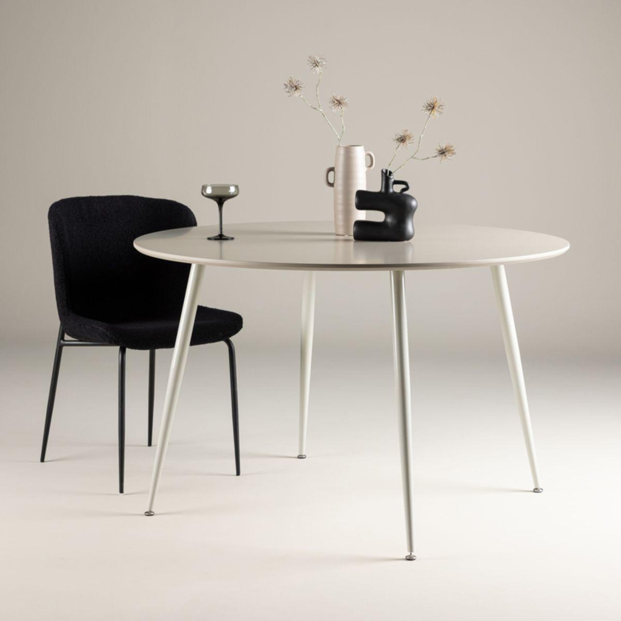 Voir la diapositive 4 : Paris Prix Table à manger ronde  plaza  120cm beige