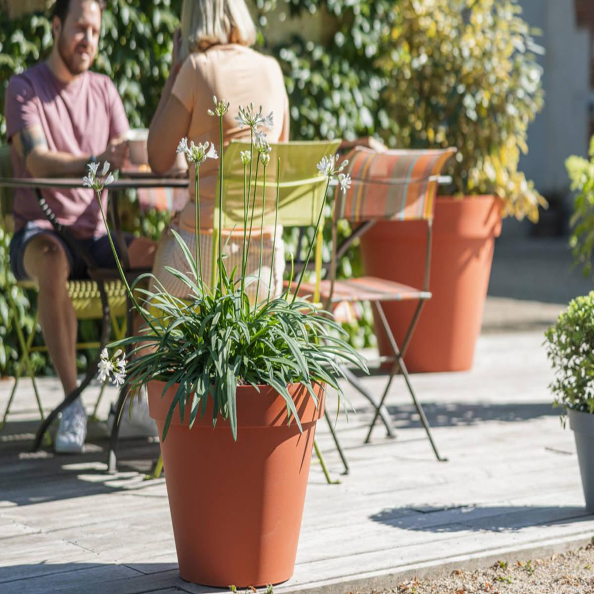 Voir la diapositive 2 : Eda Pot de fleurs rond toscane ø 60 x h.47 cm - orange terre battue - eda