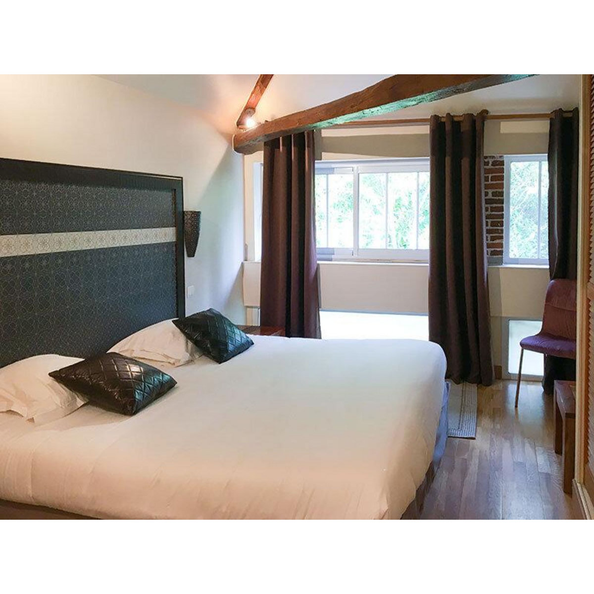 Smartbox Escapade de rêve de 3 jours au château avec accès à l'espace détente près de Chartres - Coffret Cadeau Séjour