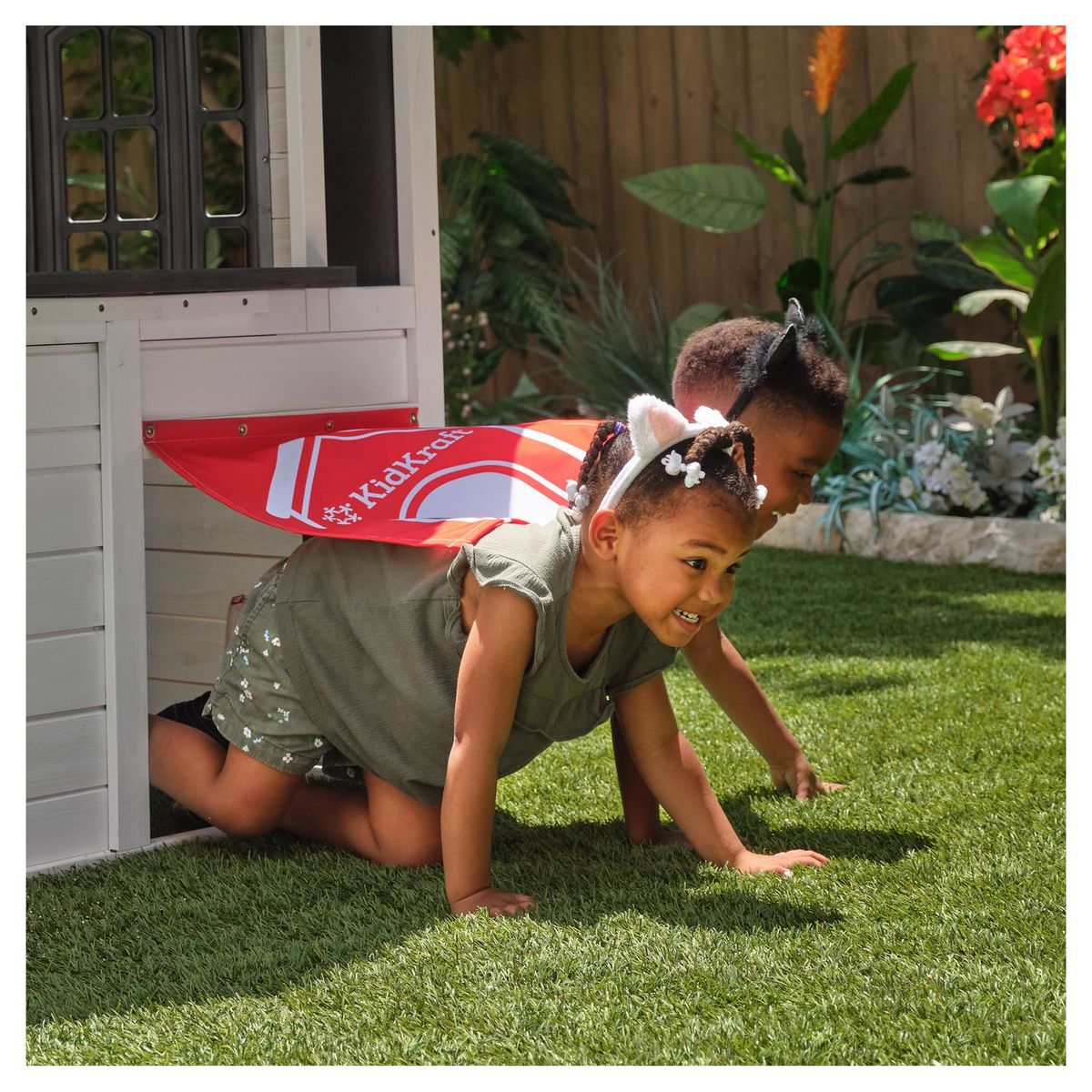 Kidkraft Maisonnette cabne pour enfant en bois LAKESIDE Blanc