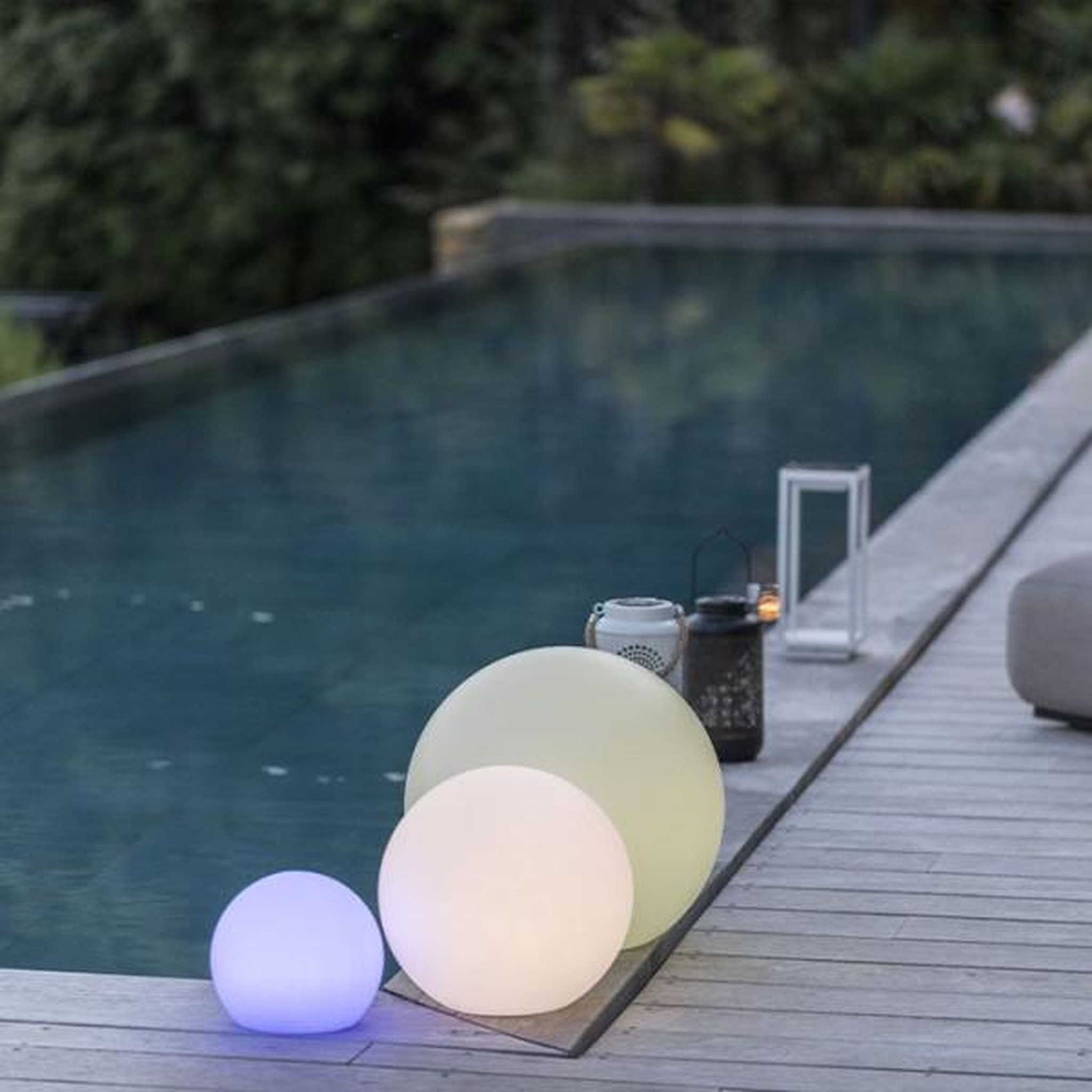 Voir la diapositive 2 : Lumisky Boule lumineuse boule lumineuse sans fil flottante led m