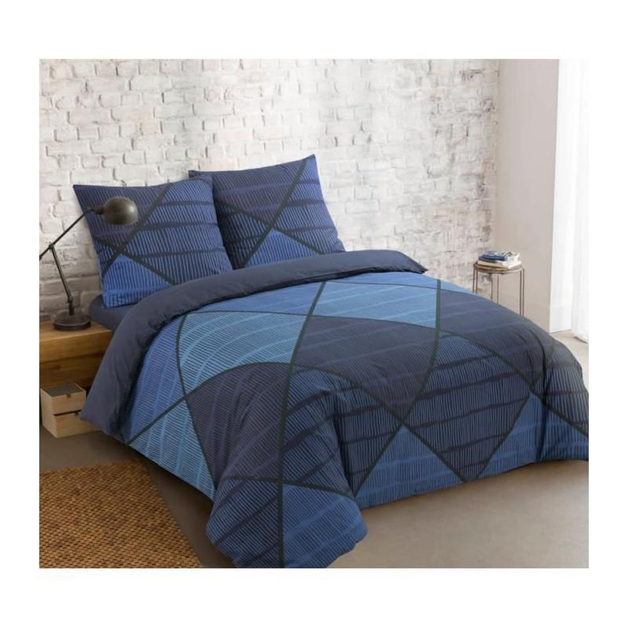 VISION VISION - Parure de lit HAROLD - 100% coton - 1 housse de couette 240 x 220 cm + 2 taies d'oreiller 65x65cm - Bleu