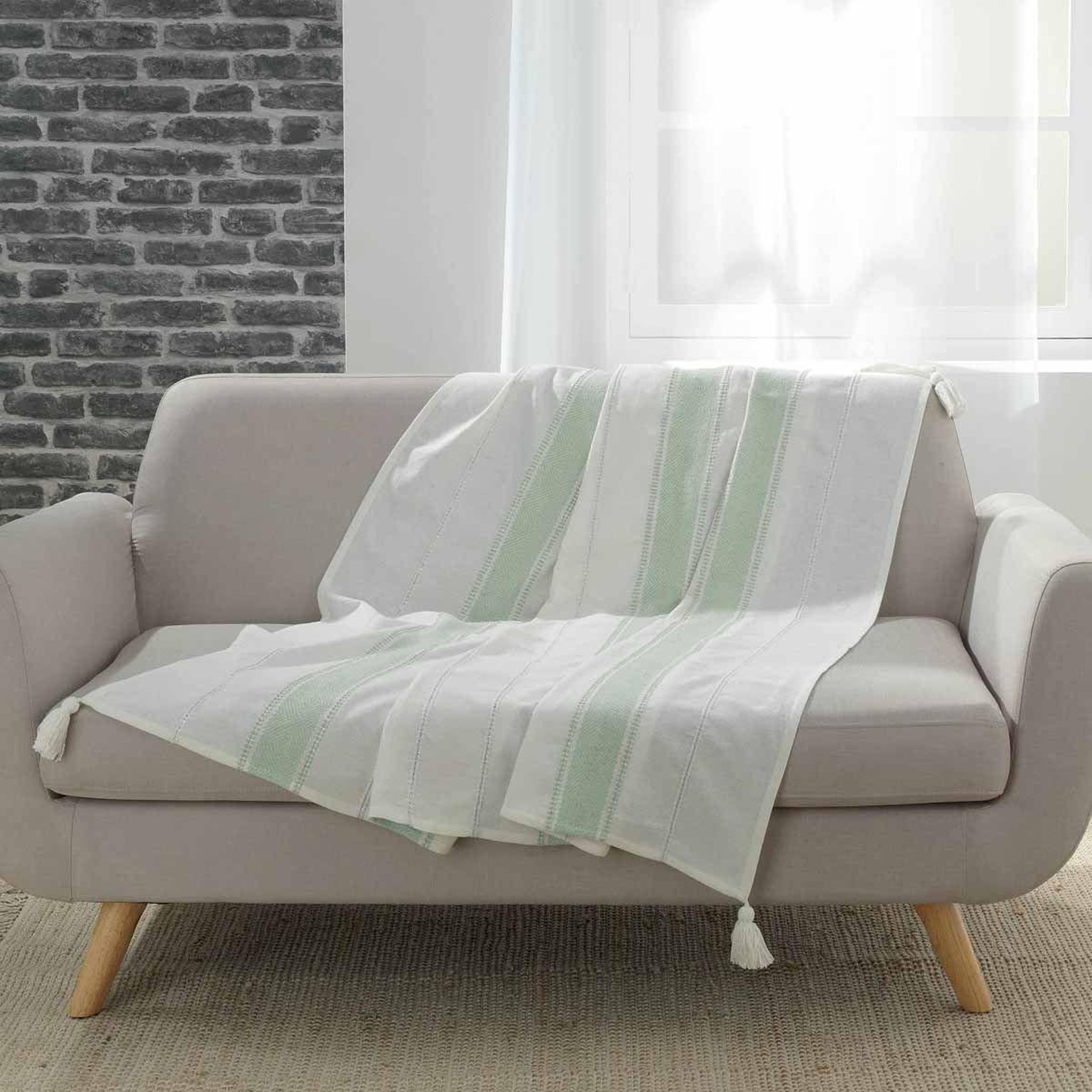 Douceur d'Intérieur Plaid à pompons  indira  125x150cm menthe