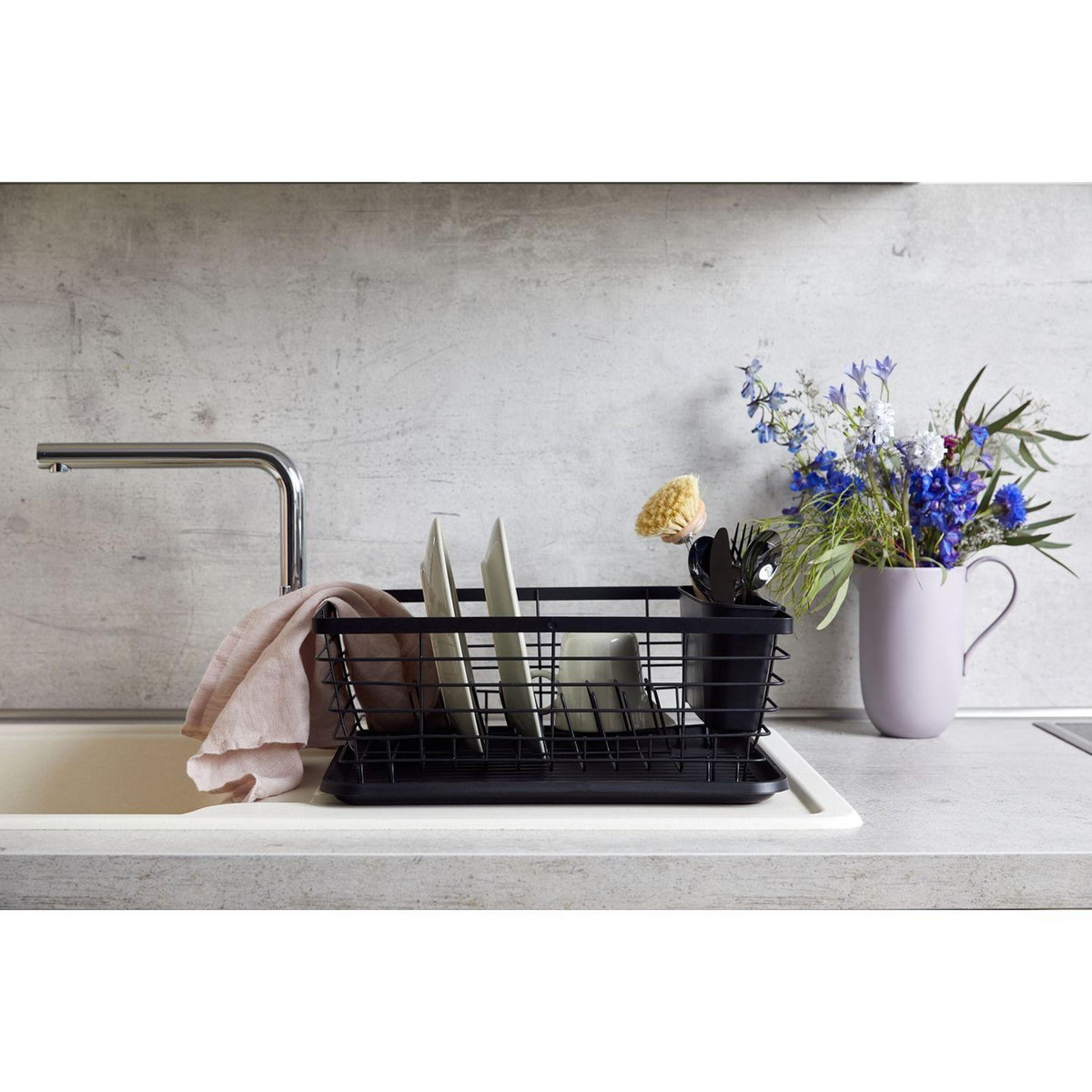 Wenko Egouttoir à vaisselle avec bac design métal Drip - Noir