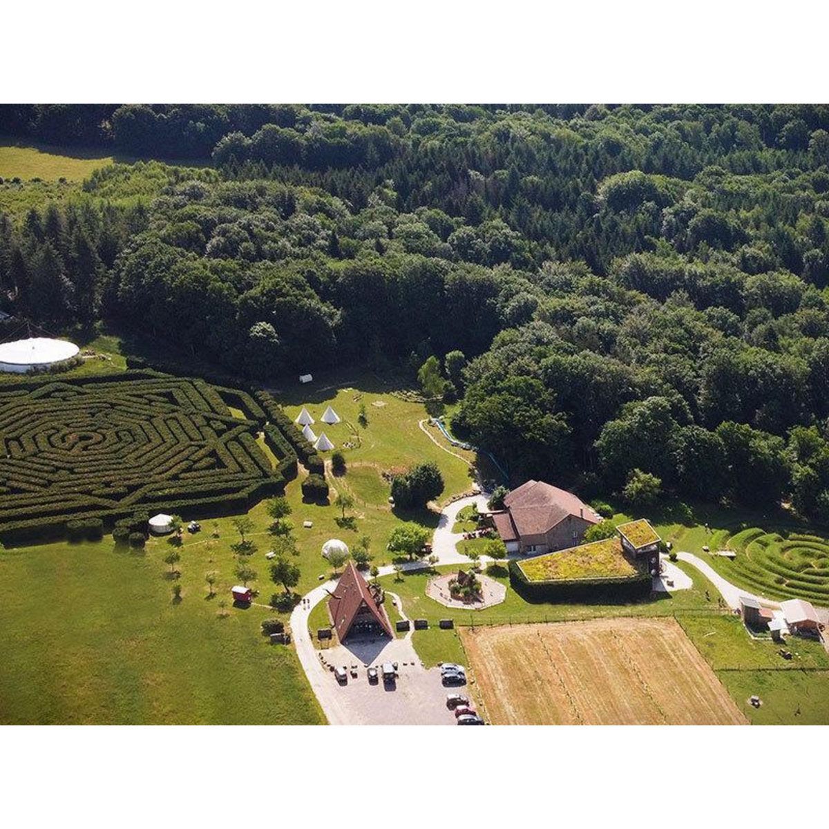 Smartbox 2 jours insolites en dôme près d'Épinal - Coffret Cadeau Séjour