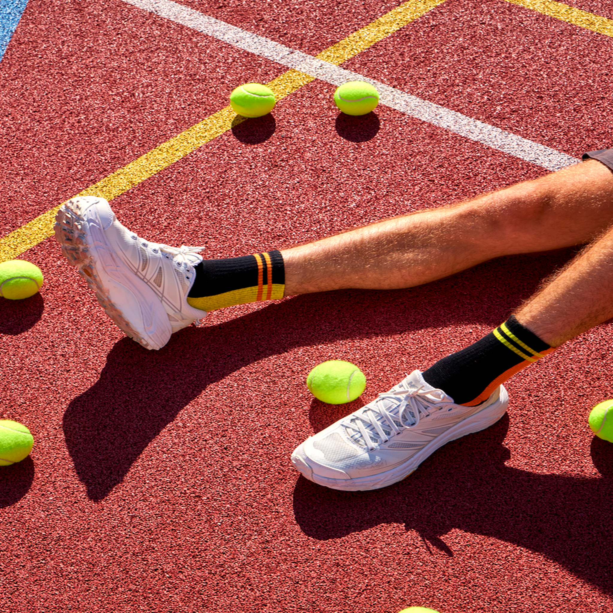 Voir la diapositive 6 : DEDOLES Chaussettes sport coolmax® courtes rayures orange et vert