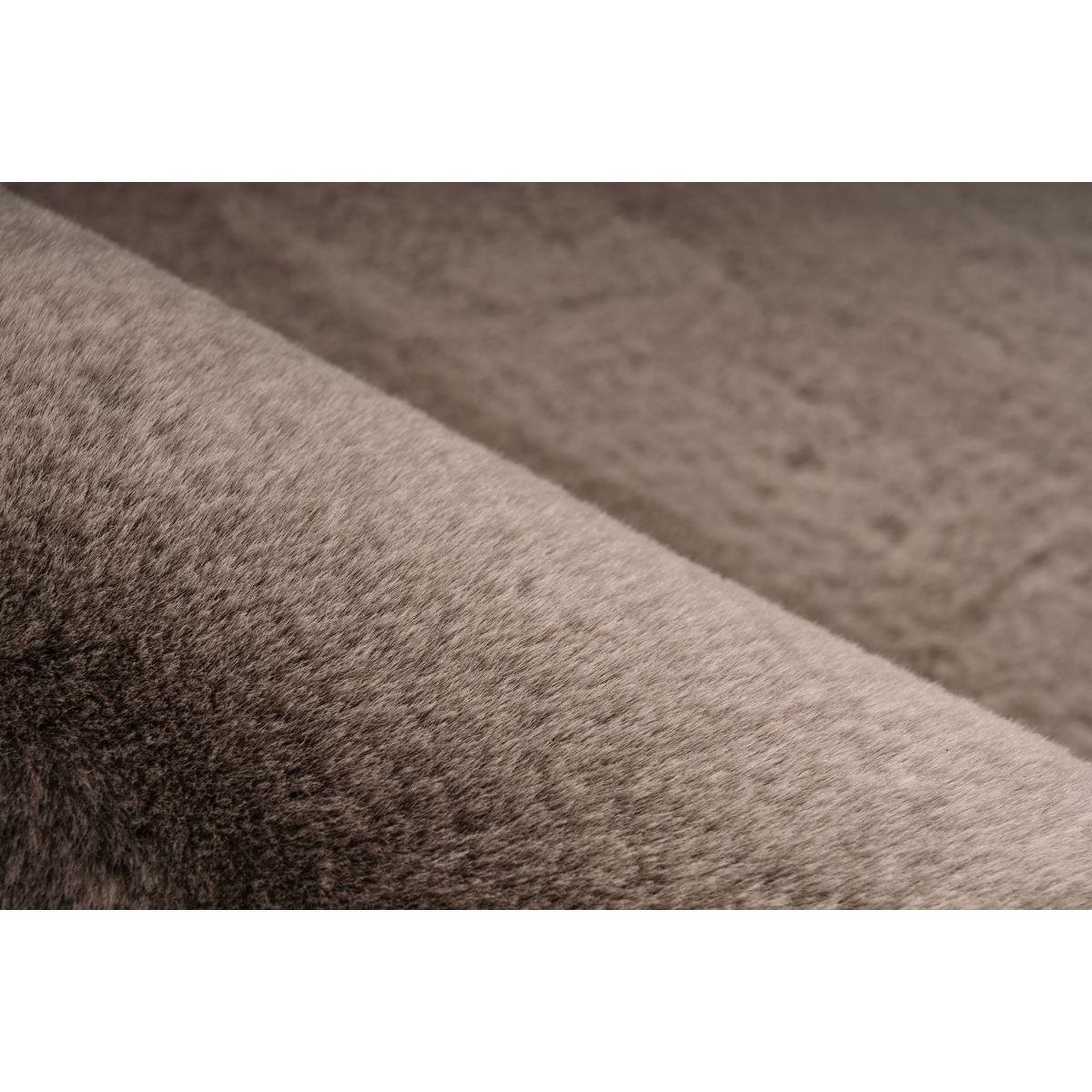 Voir la diapositive 3 : Paris Prix Tapis Uni Doux à Poils Longs  Rabbit  Taupe