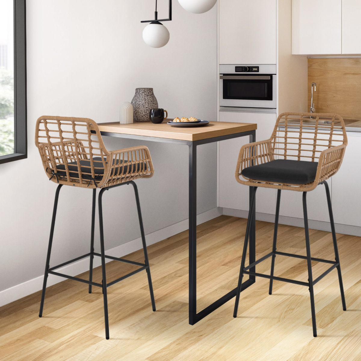 ID MARKET Lot de 2 tabourets de bar SUMMER effet rotin beige pied metal noir avec accoudoirs