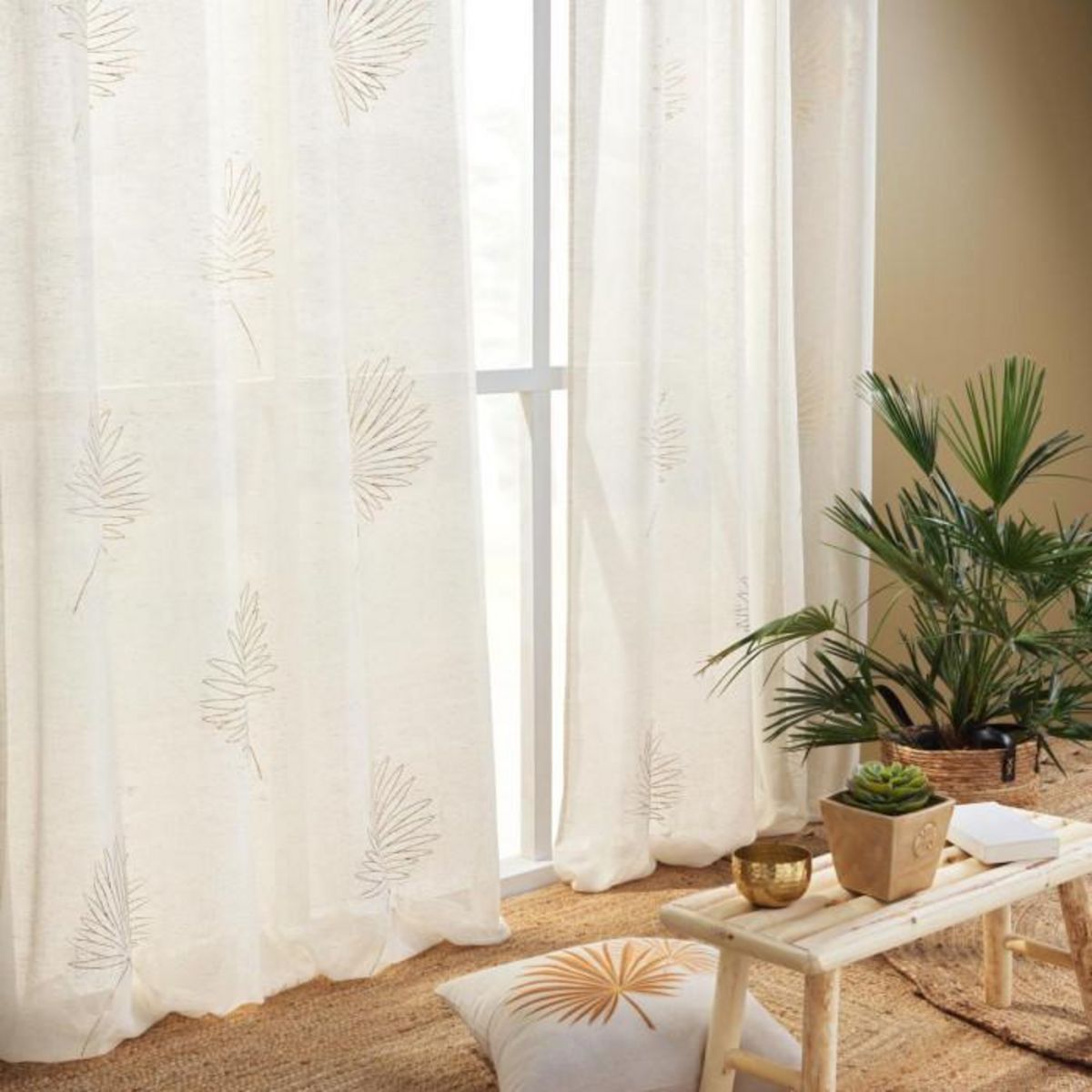 Paris Prix Rideau Voilage à Œillets Imprimé  Lotus  140x240cm Beige