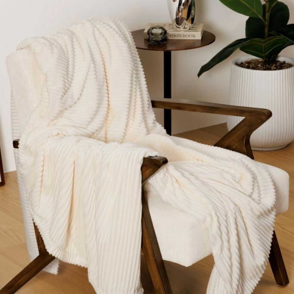 ATMOSPHERA Plaid en Velours Côtelé  Arum  220x240cm Ivoire