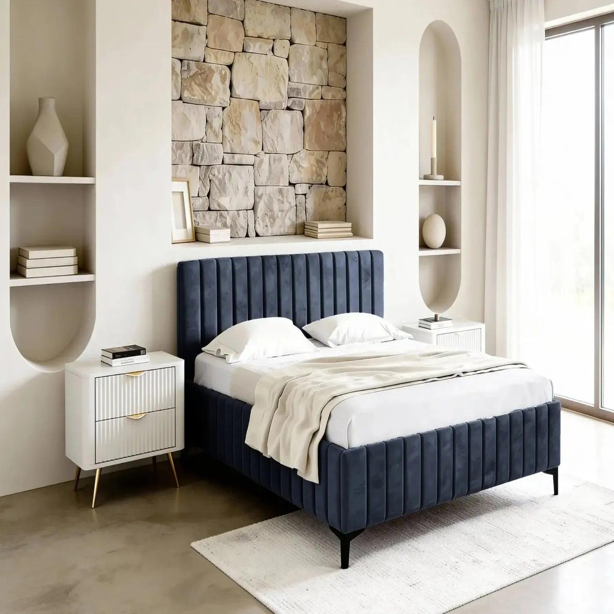 Voir la diapositive 2 : CASANOVA PARIS Eden - lit coffre tissu velours
