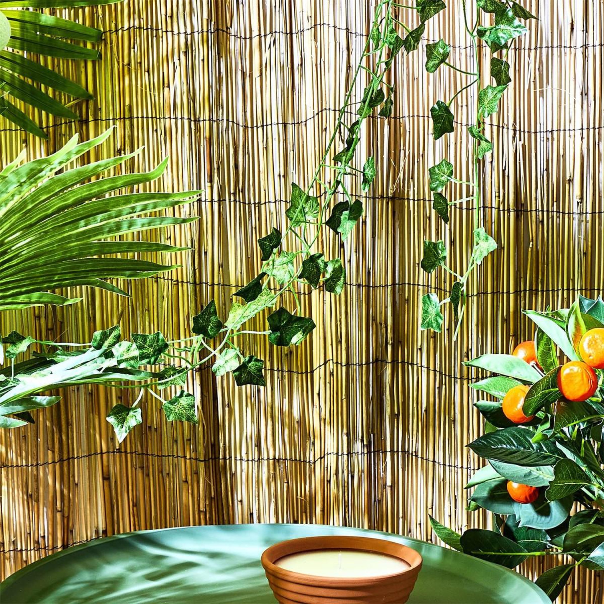 Voir la diapositive 4 : The Home Deco Factory Guirlande déco  lierre artificiel  230cm vert