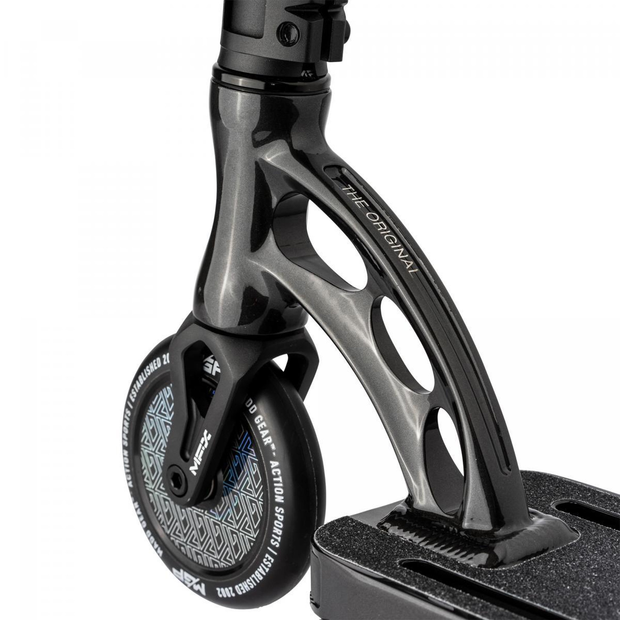 Voir la diapositive 3 : Madd Scooter Trottinette MGP origin extreme noir stellar