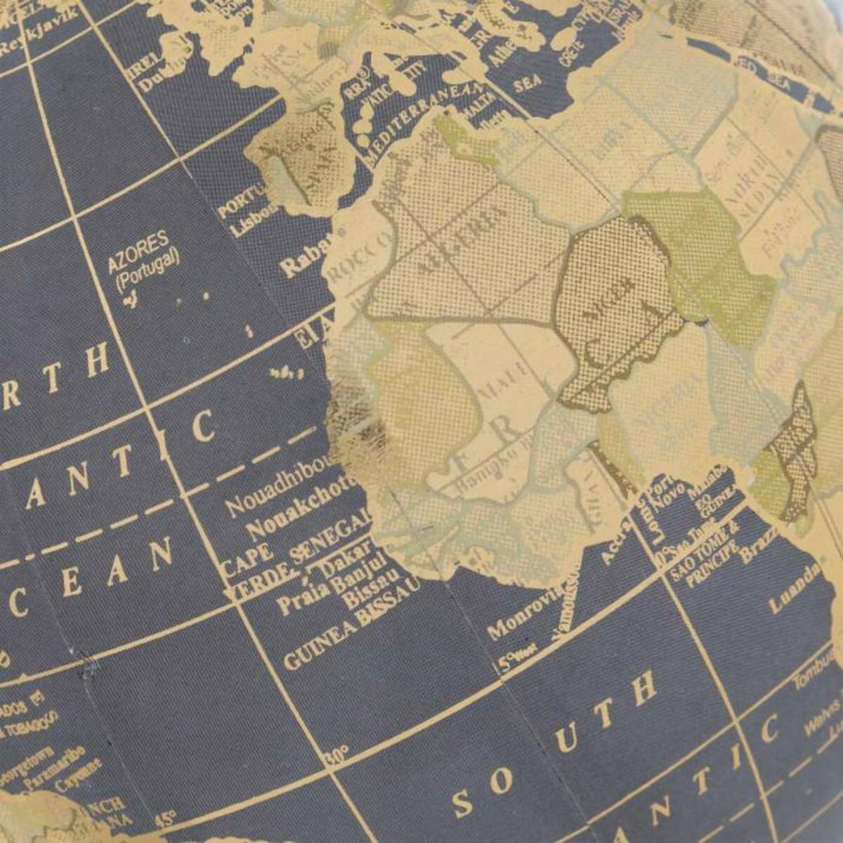 ATMOSPHERA Globe Terrestre Déco  Afonso  22cm Multicolore