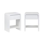 SWEEEK Lot de 2 tables de chevet effet bois blanc rainuré 1 tiroir. 1 étagère