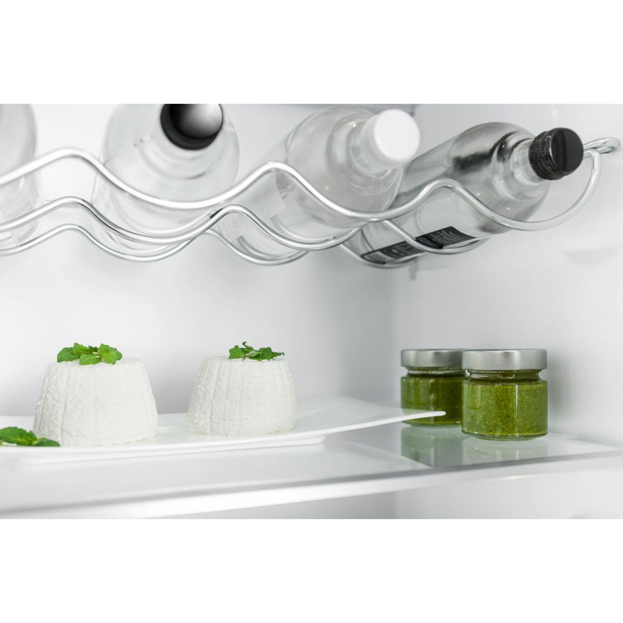 Voir la diapositive 4 : HOTPOINT Réfrigérateur 1 porte ZSB18012 Freezer