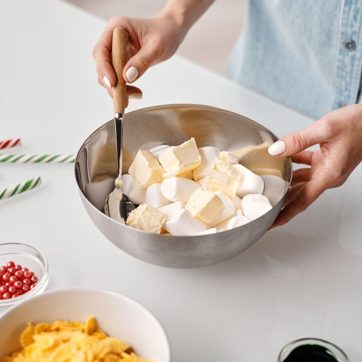 Fackelmann Ensemble de 2 bols de préparation 25 cm et 20.5 cm avec couvercle anti projections Fackelmann Basic