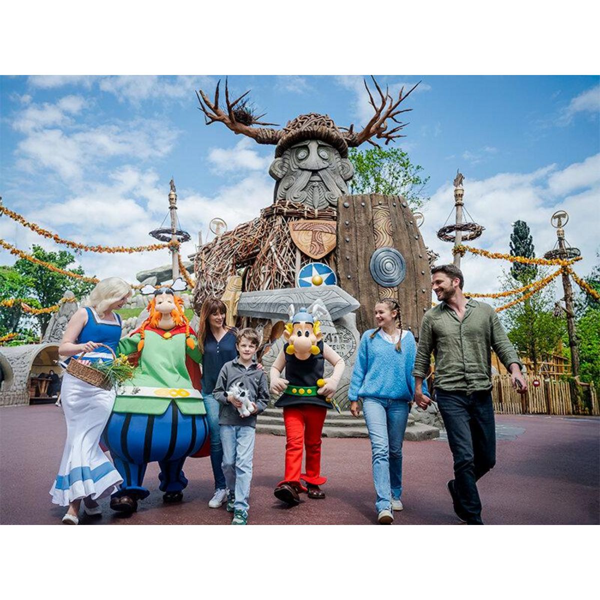 Smartbox Billets pour le Parc Astérix : 1 entrée adulte et 1 entrée enfant en 2025 - Coffret Cadeau Multi-thèmes