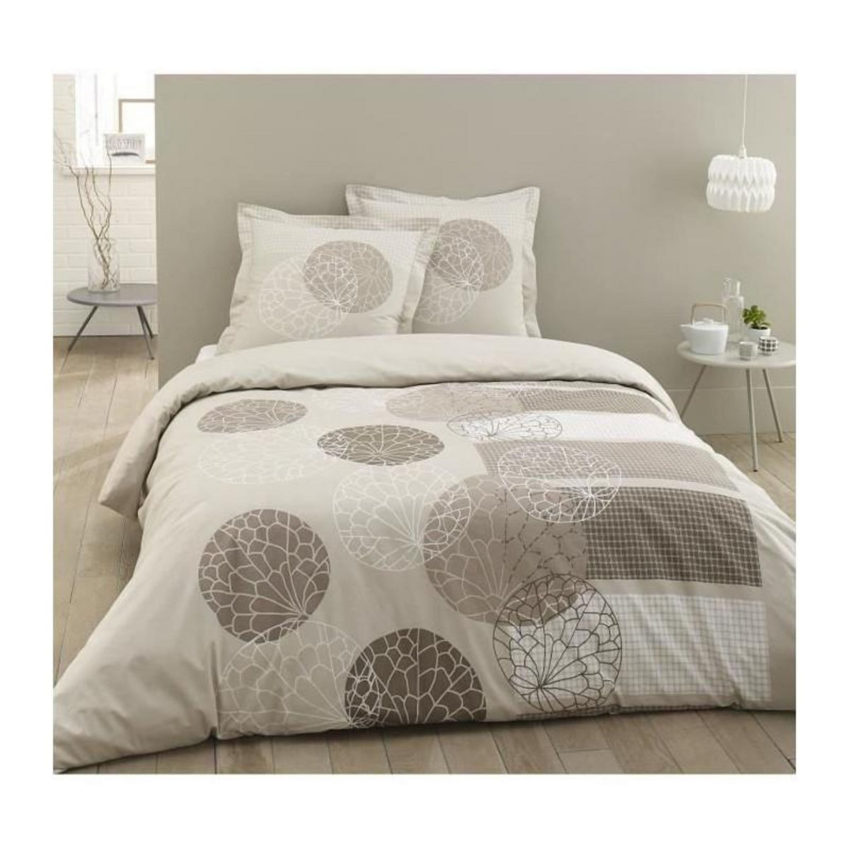 VISION VISION Parure de couette Adele - 100% coton - 1 housse de couette 200 x 200 cm + 2 taies d'oreiller 65 x 65 cm a volant plat -