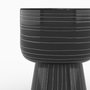 Voir la diapositive 3 : MAISON PAVANE Table d'appoint ronde en métal noir D34 cm-Zita