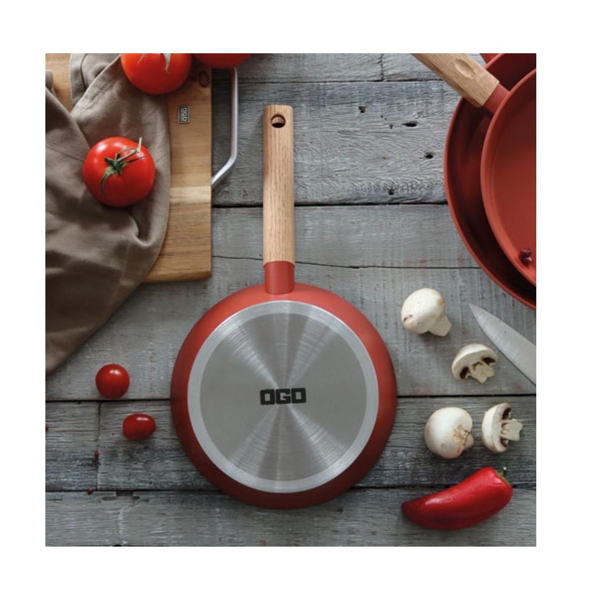 Voir la diapositive 3 : OGO LIVING Poêle aluminium 24cm paprika - 7930284