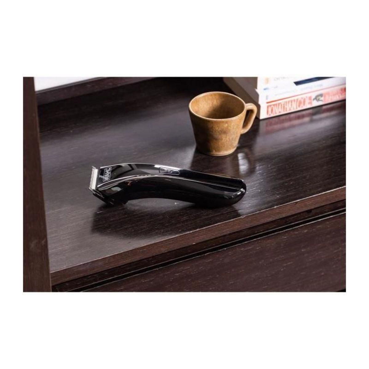 WAHL Tondeuse a cheveux - WAHL - 1911.0467 Lithium Pro LCD Clipper - 6 W - 100 min - 6 sabots - Noir