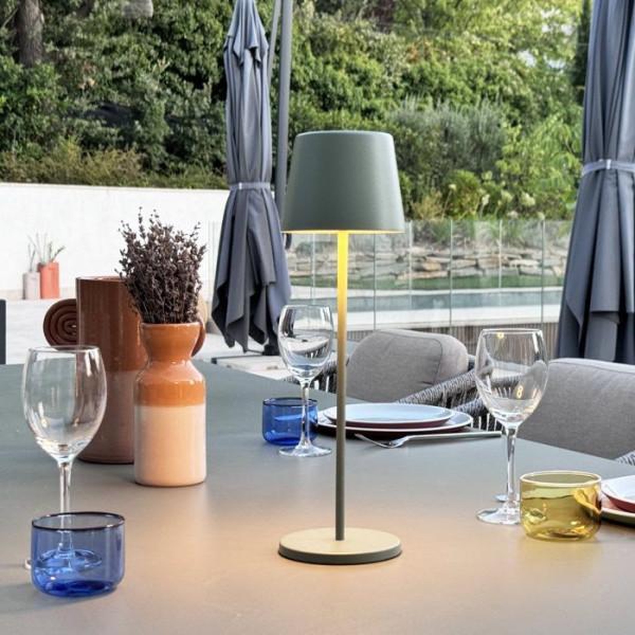 Voir la diapositive 3 : Lumisky Lampe de table de table sans fil LED dimmable vert oliv