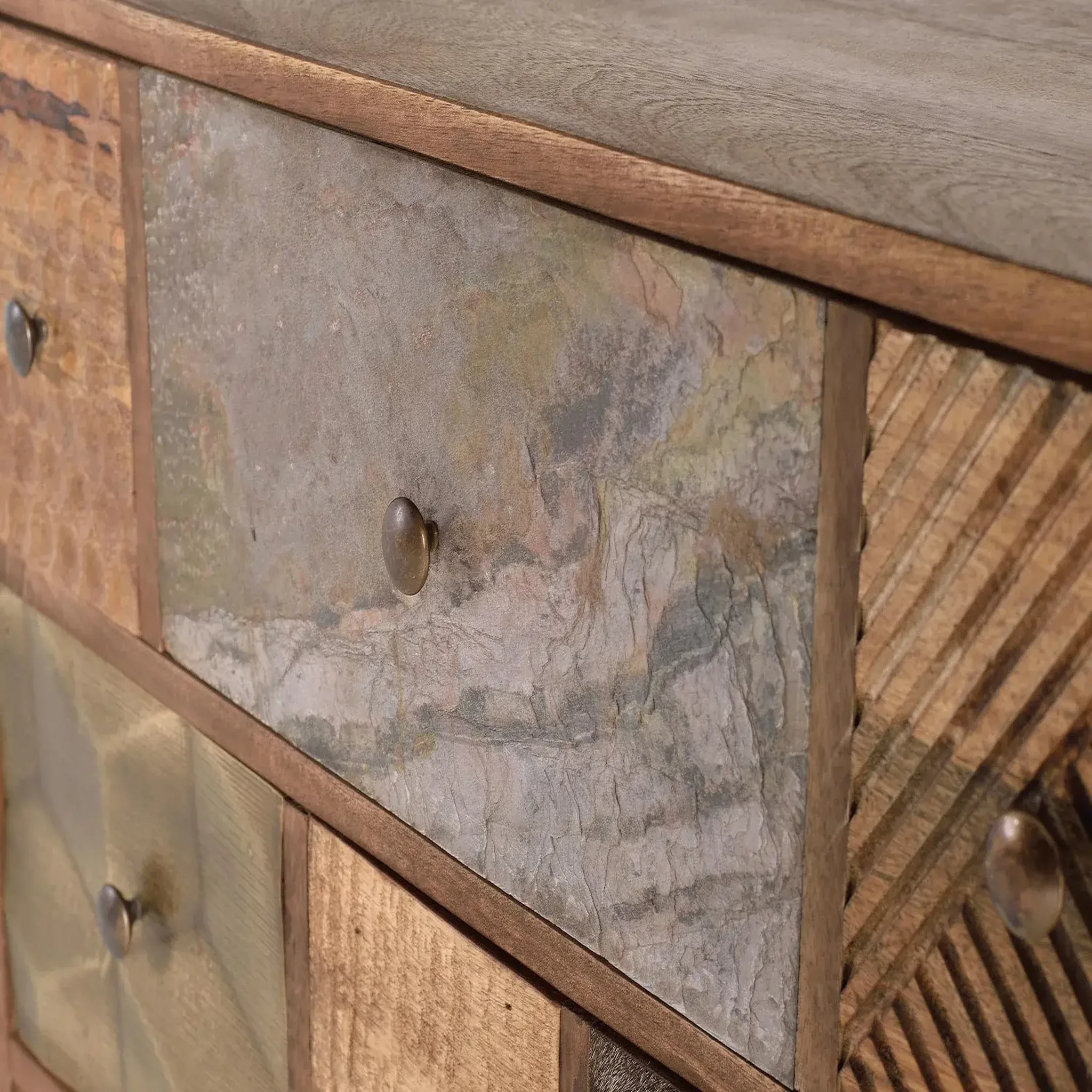 Voir la diapositive 3 : GINER Y COLOMER SL Buffet en bois de manguier 160cm style boho rétro