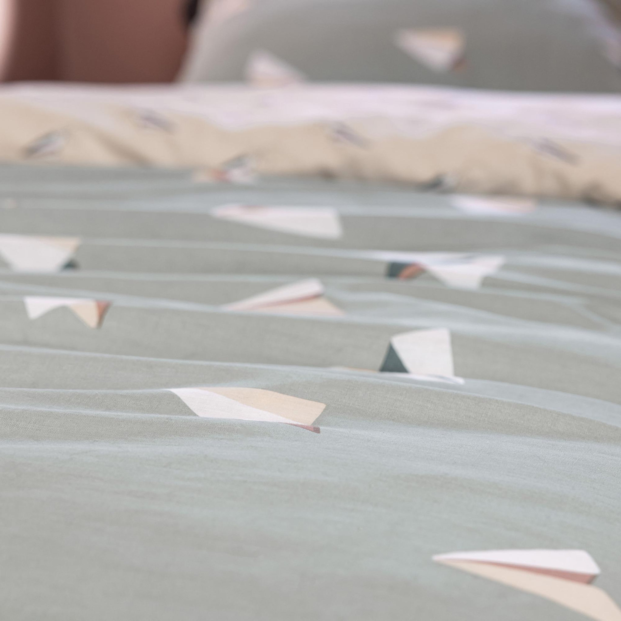 Voir la diapositive 2 : HOUSSE DE REVE Parure de lit en coton petits papiers