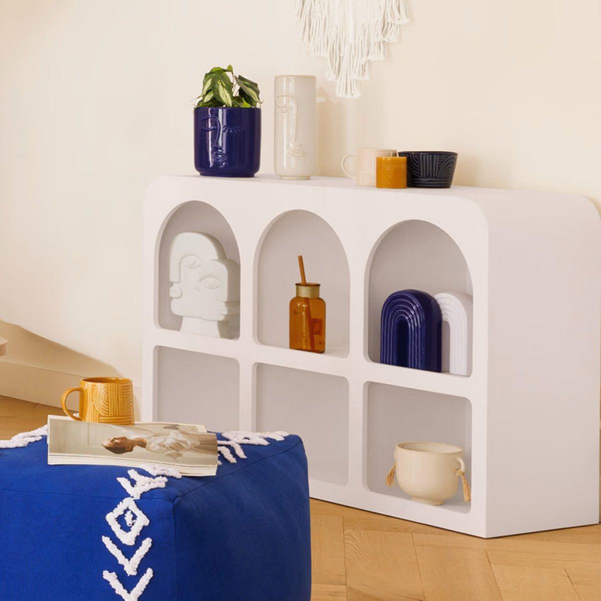 Voir la diapositive 5 : ATMOSPHERA Étagère design 6 niches  soleya  110cm blanc