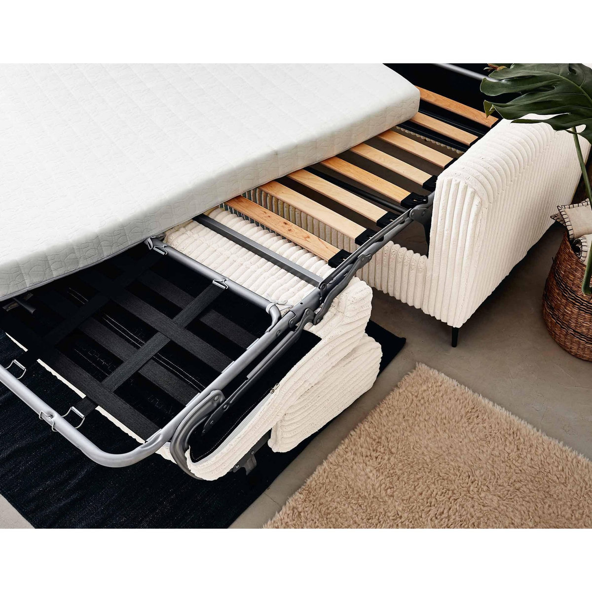 LISA DESIGN Owen - canapé 3 places convertible express couchage quotidien 140 cm matelas 12 cm en velours côtelé grosses côtes