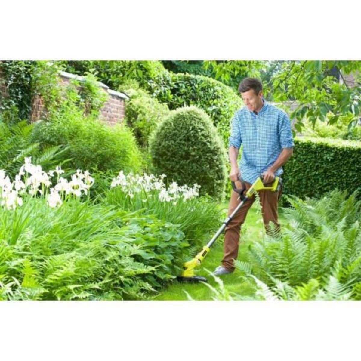 Ryobi RYOBI - Coupe-bordures 18V - Ø coupe 25-30 cm - Ø fil 1 x 1,6 mm - tube télescopique - batterie 5,0 Ah & chargeur - RLT183250