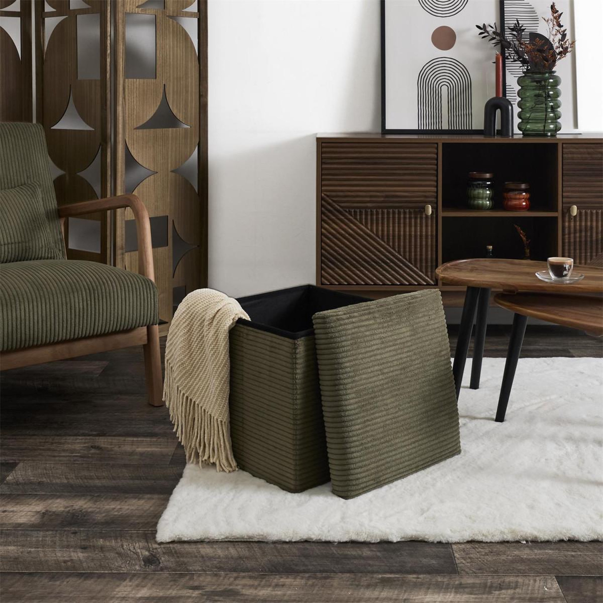 Voir la diapositive 6 : The Home Deco Factory Pouf coffre pliable côtelé  scott  38cm vert