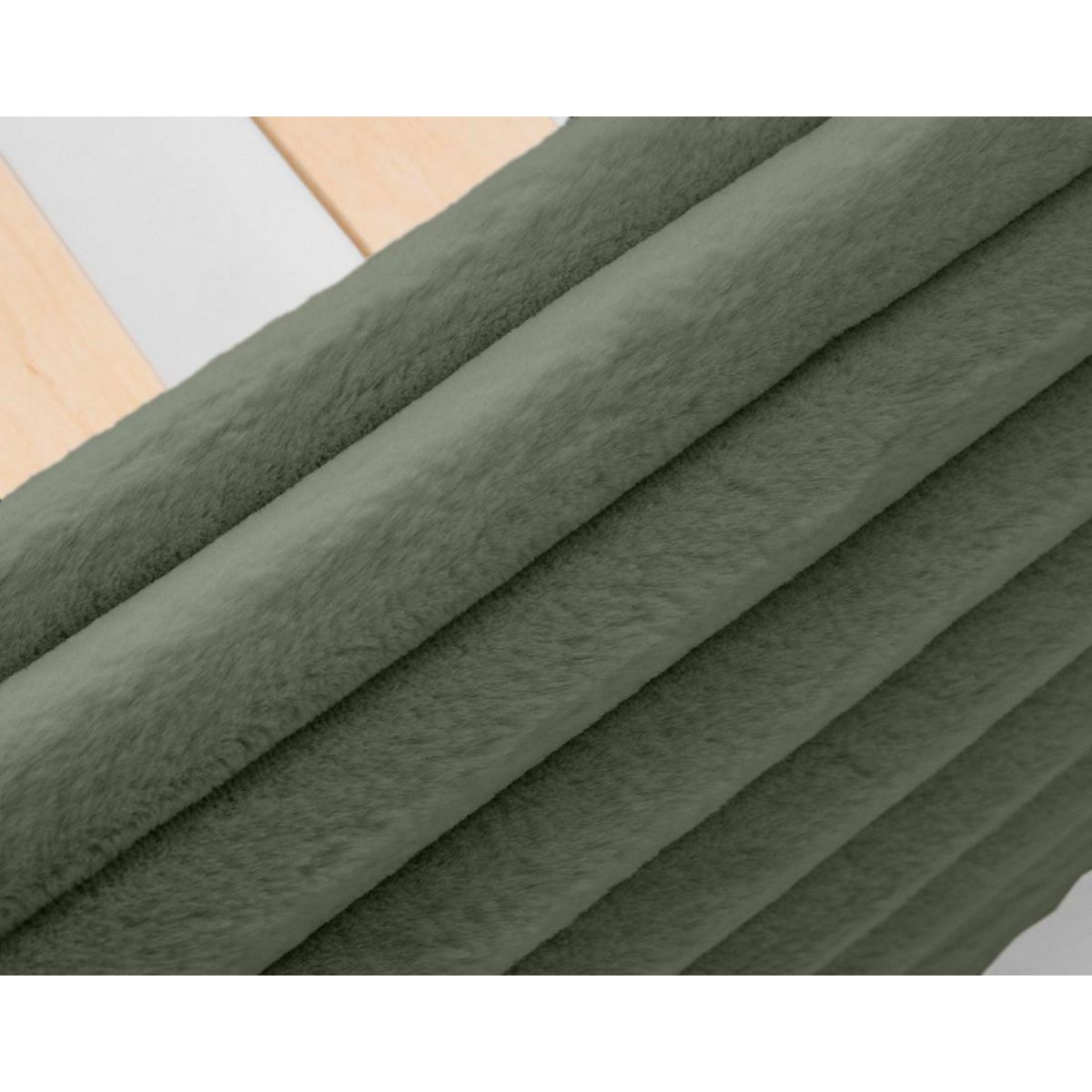 BEST MOBILIER Cristal - lit coffre - 160x200 - sommier inclus - fausse fourrure côtelée