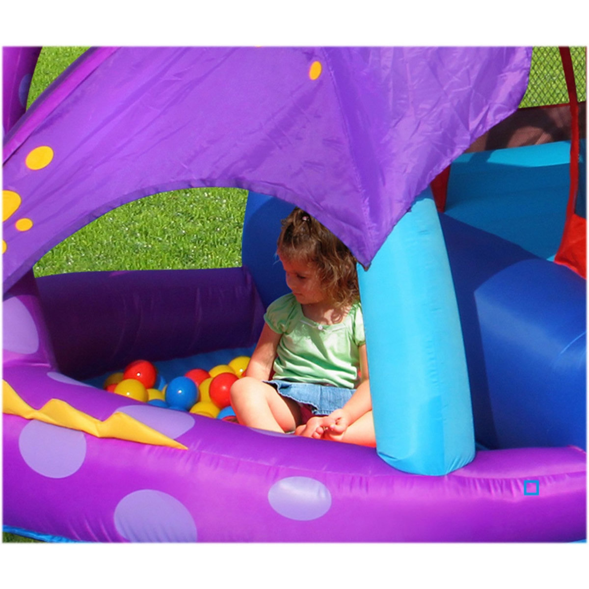 HAPPY HOP Aire de jeux gonflable La quête du dragon