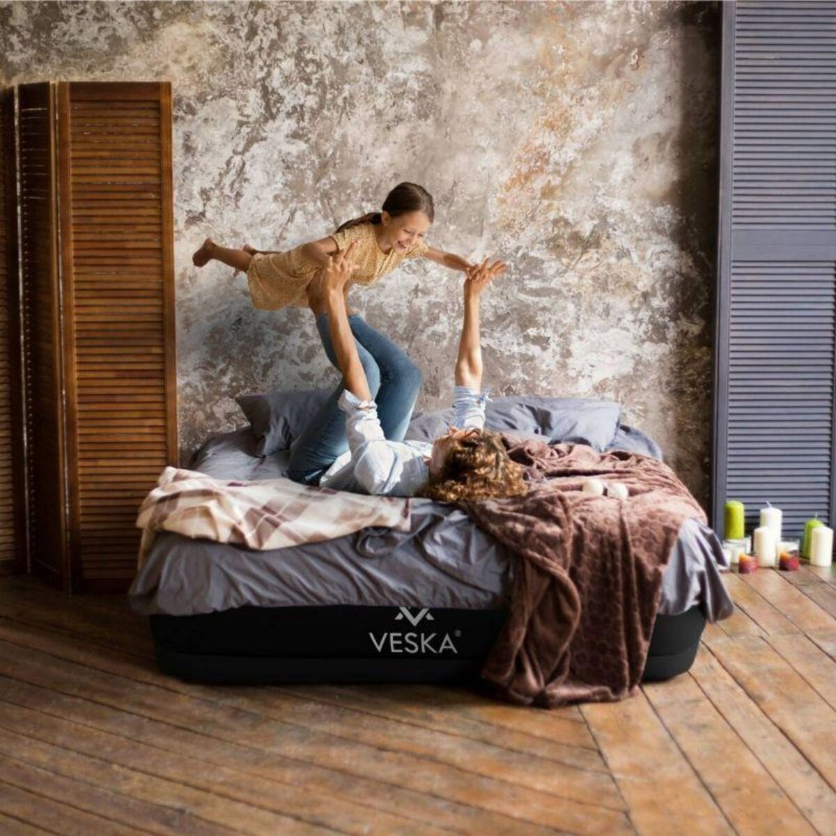 BLUMIE Matelas gonflable 2 places avec pompe électrique intégré 203 x 152 x 50 cm - Gris