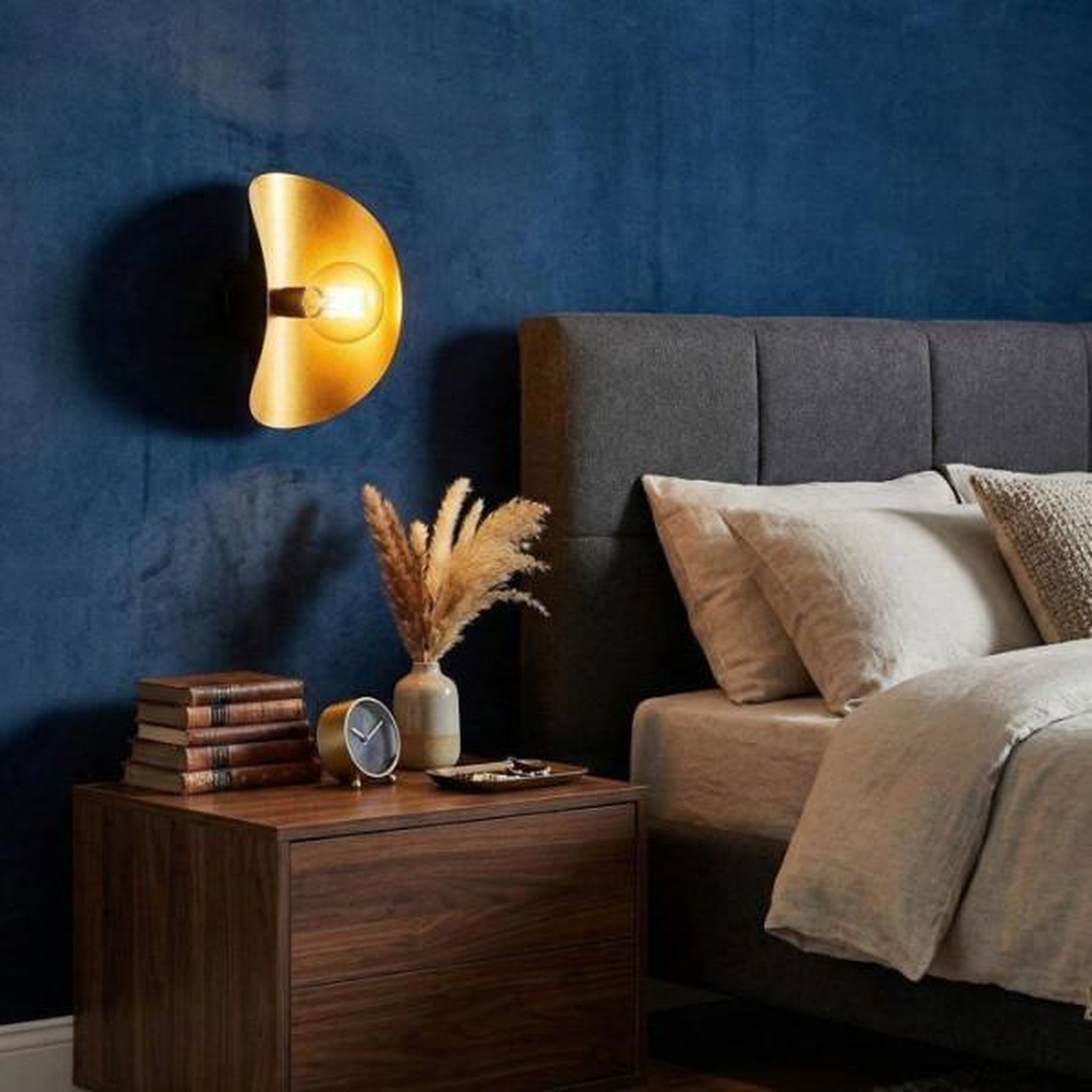 Voir la diapositive 5 : MARKET24 Applique murale black gold - noir et or - design chic - finition premium