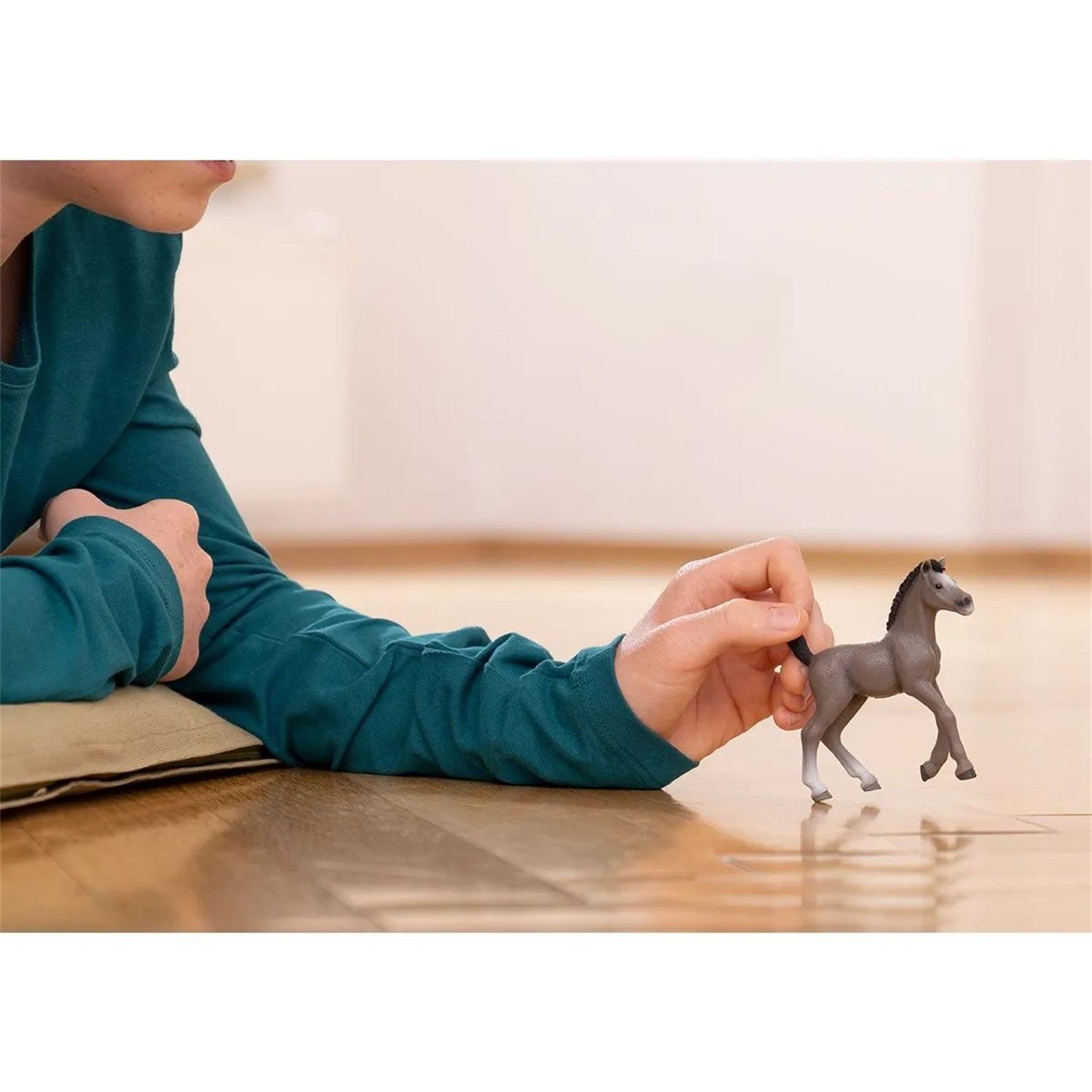 Voir la diapositive 2 : Schleich Horse Club Poulain Selle Français