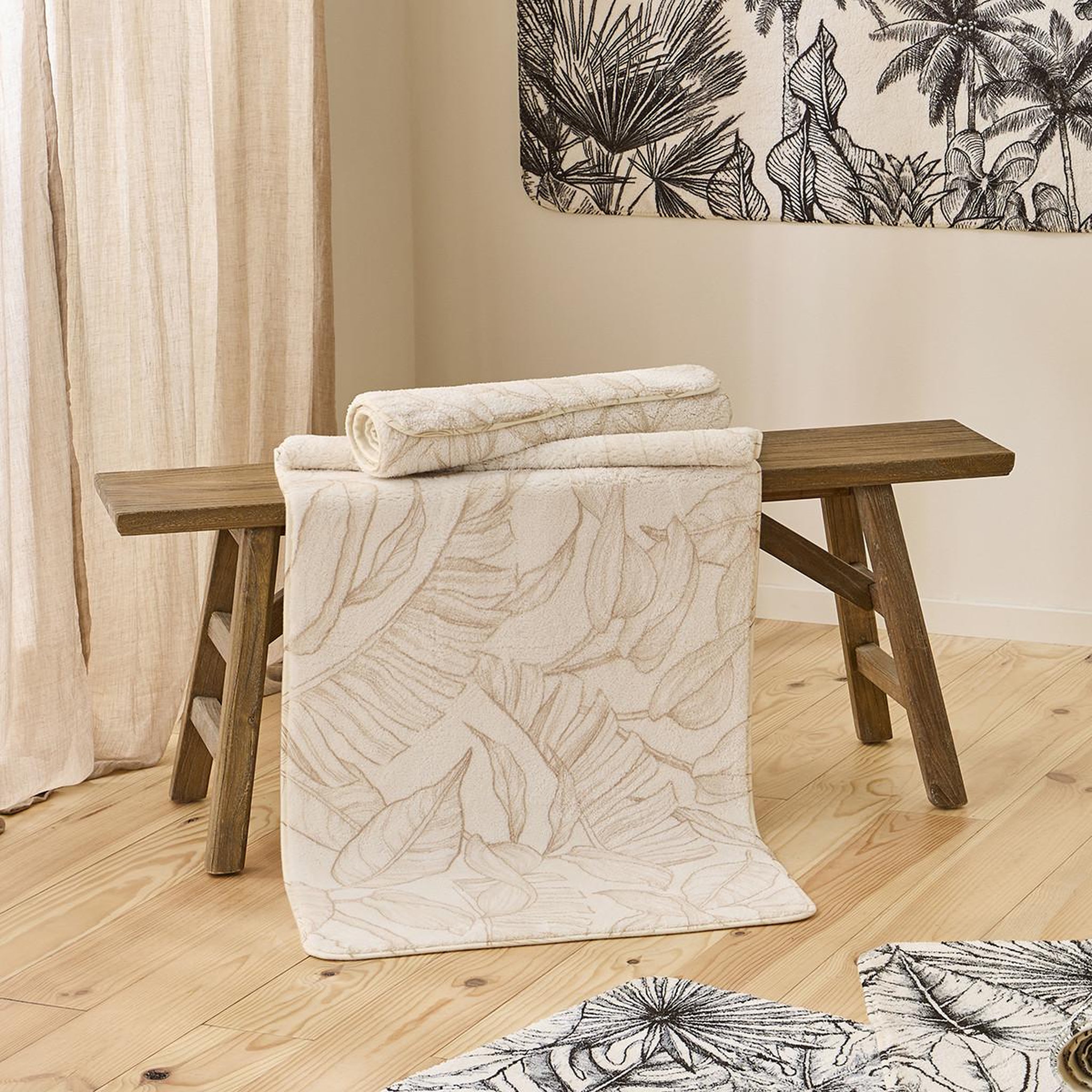 Voir la diapositive 2 : GUY LEVASSEUR Tapis de bain antidérapant fantaisie tropical 60x120cm